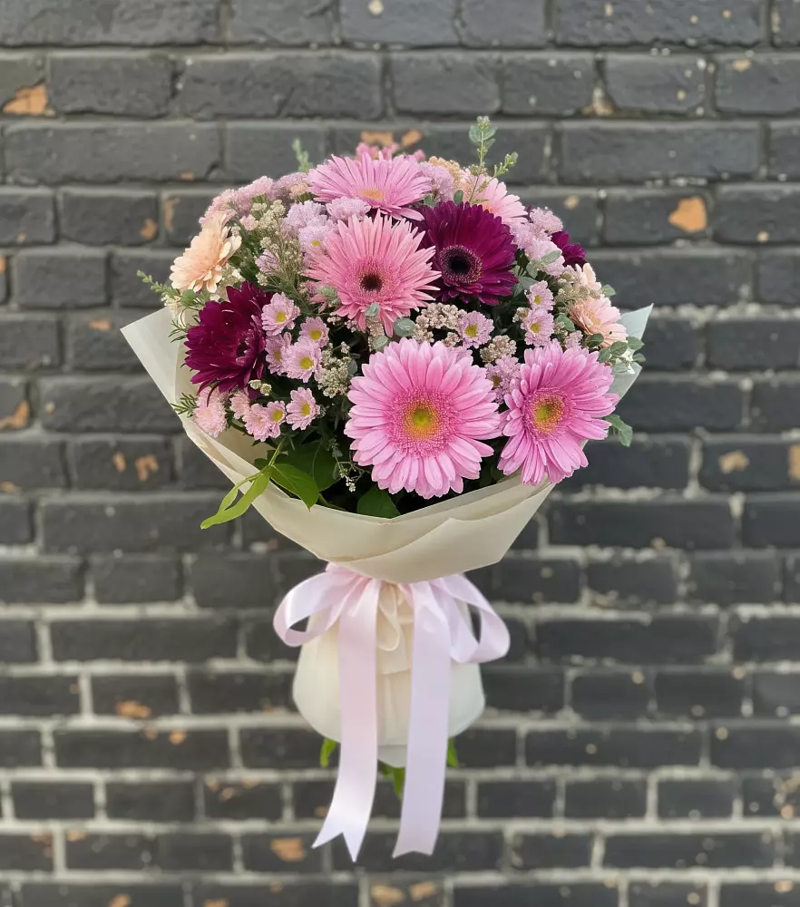 Букет цветов из: Герберы и Хризантемы в Старое Дрожжаное