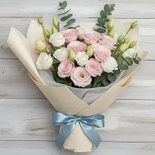 Букет цветов из:  Лизиантусы в Старое Дрожжаное