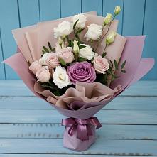 Букет цветов из:  Розы и Лизиантусы в Старое Дрожжаное