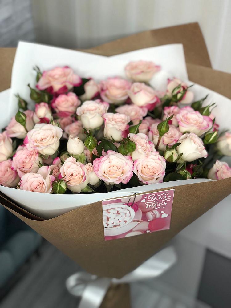 Букет цветов из: Розы в Старое Дрожжаное