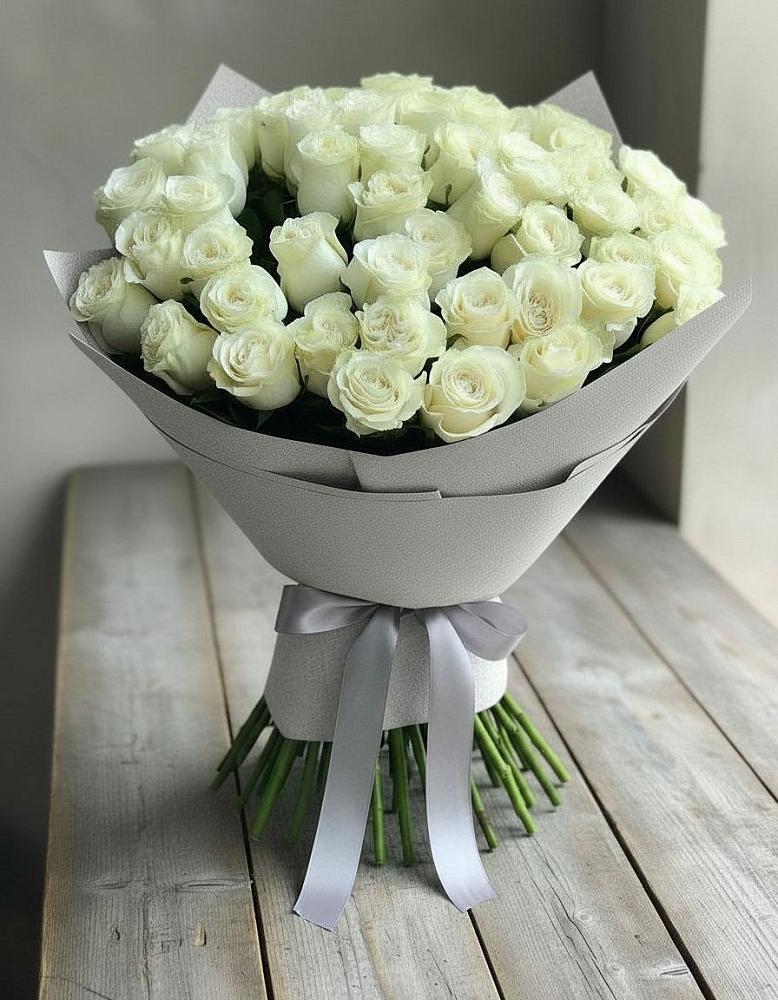 Букет 35 Белых роз в Старое Дрожжаное