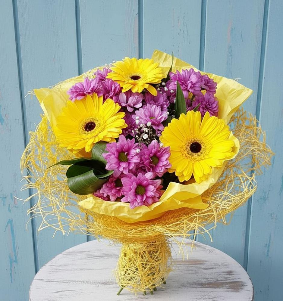 Букет цветов из: Хризантемы и Герберы в Старое Дрожжаное