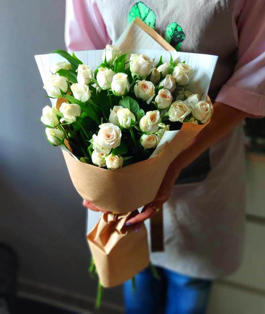 Букет цветов из: Розы в Старое Дрожжаное