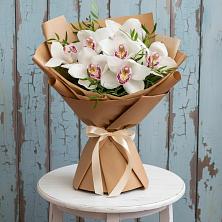 Букет цветов из:  Орхидеи и Розы в Старое Дрожжаное